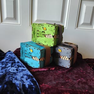 Dragon Style Deck Box - Compatible with MTG Commander Cards