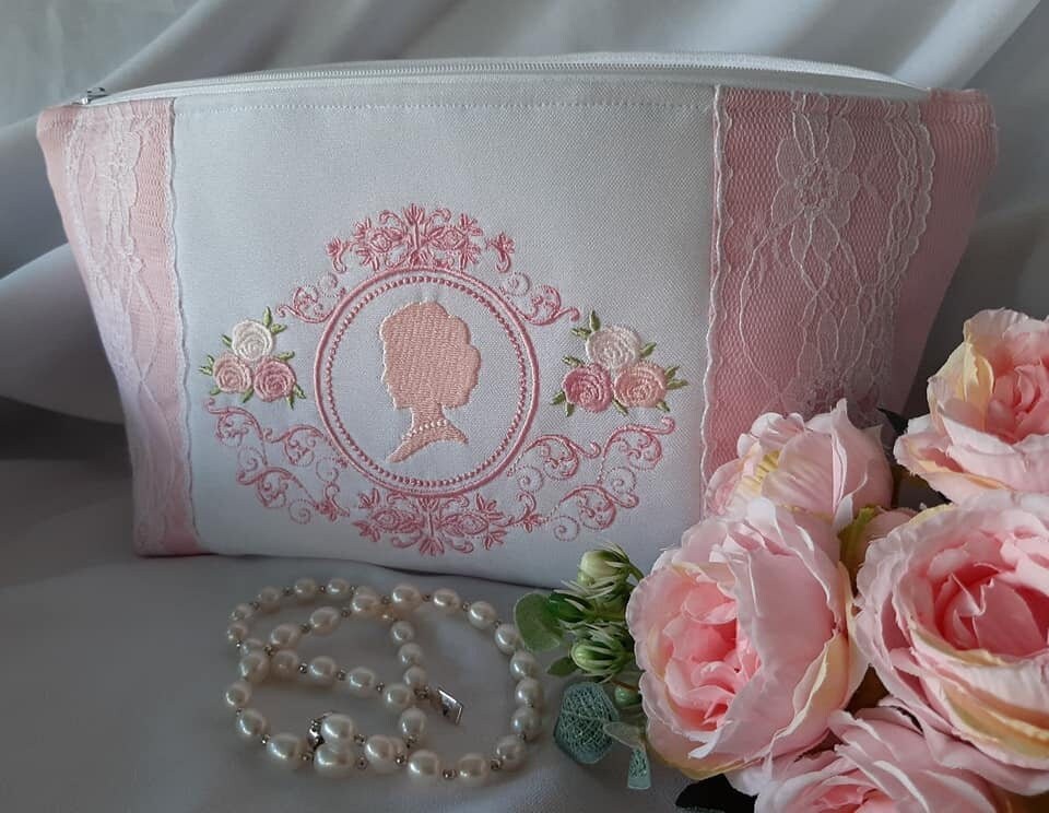 Trousse Pour Maquillage Camée et Roses Shabby Chic Romantique
