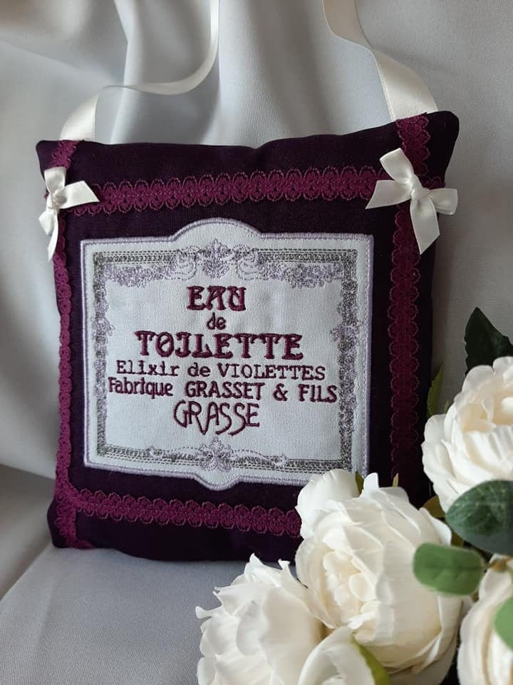 Coussin de Porte Rétro Brodé