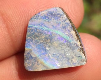 Boulder Opal - Natural stone Queensland ,Australia (jewelry, creation, collection, gift)