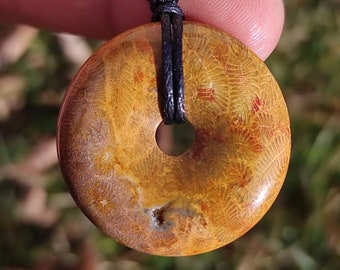 Fossil coral pendant donut shape (gift idea, lithotherapy)