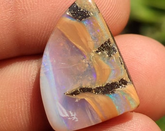 Boulder Opal - Natural stone from Australia (collection, jewelry creation)