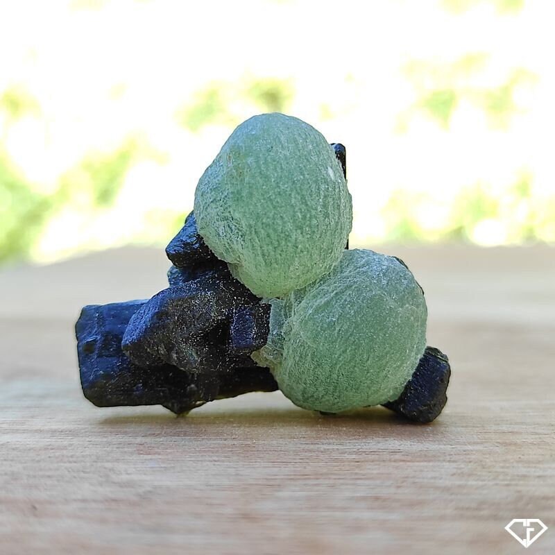 Prehnite sur Épidote Brute - Pierre Naturelle Du Mali | Collection, Idée Cadeau, Lithotherapie