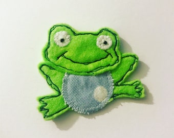 Frog Brooch, Frog Badge, Felt Brooch, Dinosaur Gift, Stocking Filler