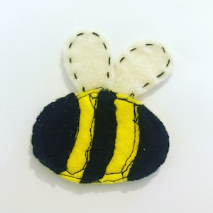 Bumble Bee Brooch, Felt Brooch, Insect brooch, Bee Gift, Gift for Her, Zebra Gift, Gift for Zebra Lover