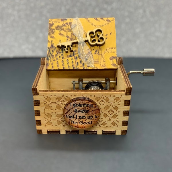 Harry Potter Theme Music Box. Hand Crank Wooden Music Box. Hedwig’s Theme.