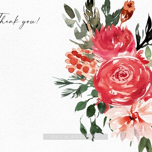 Op de afbeelding: Een aquarel schilderij van een boeket rode en roze bloemen met groene bladeren. De bloemen zijn in een losse, natuurlijke stijl gerangschikt. De achtergrond is wit. De tekst "Bedankt!" is in zwarte inkt bovenaan de afbeelding geschreven.