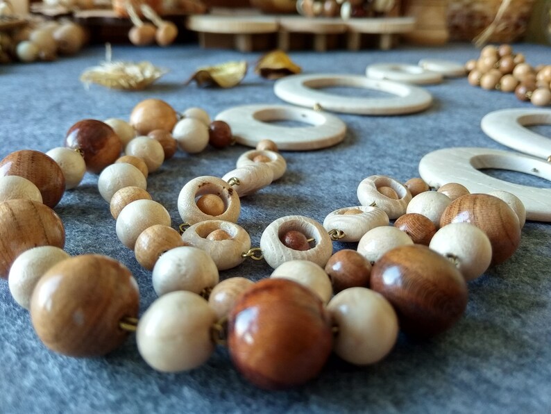 Juniper Gift Aroma Jewelry Modern Mama Necklace Extra Large Juniper Necklace Light Juniper
