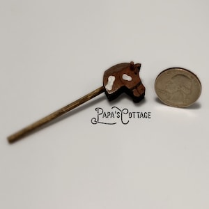 Handmade Hobby Horse or Stick Pony in custom colors - Miniature toys - 1:12 scale children&#39;s toys