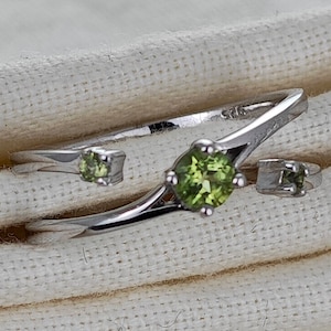 Peridot Ring, Sterling Silver, Adjustable Size I-S, US size 5-9plus, Green, August Birthday