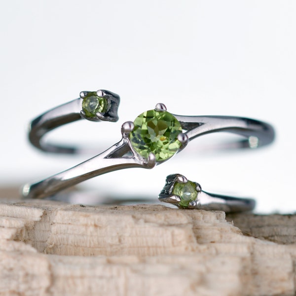 Peridot Ring, Sterling Silver, Adjustable Size I-S, US size 5-9plus, Green, August Birthday