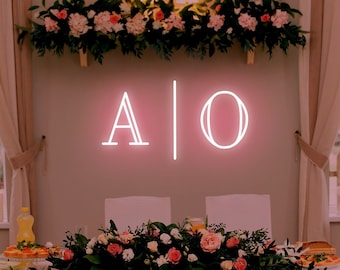 Minimalist wedding initials Neon Sign, Custom initials  Wedding decoration