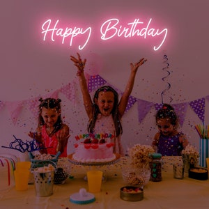 Alles Gute zum Geburtstag Neon Schild, benutzerdefinierte Feiern Festivals Neon Schild, Farbe veränderbar Geburtstagskind, Königin, Mama Geburtstag Neon Schild