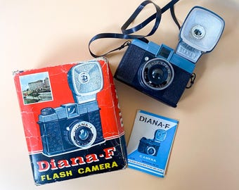 Diana & Flash Love is in the Air トイカメラ Diana & Flash Love is in the Air トイカメラ