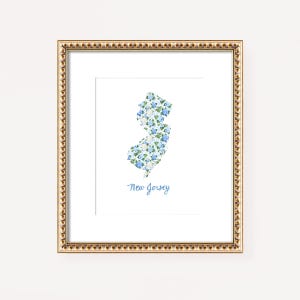 New Jersey Illustrated Wall Art, Watercolor New Jersey State Shape with Hydrangeas and Hand Lettering