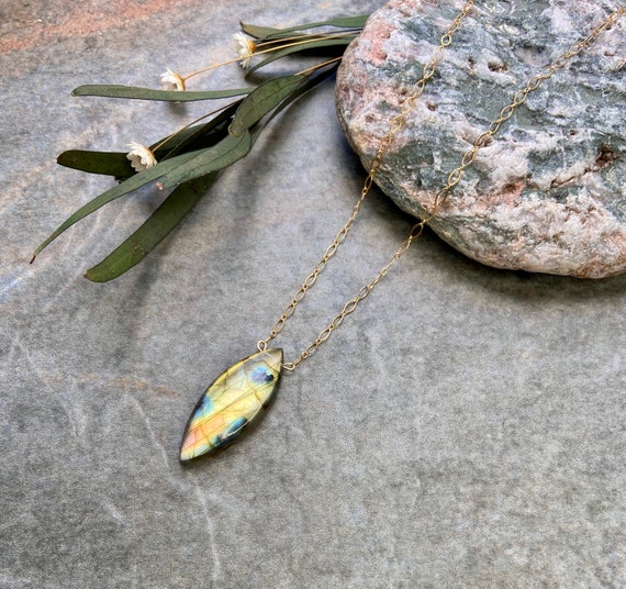 One of a kind Labradorite necklace, Labradorite necklace, Gemstone necklace, 14k Gold filled necklace, Labradorite jewellery, Gold filled
