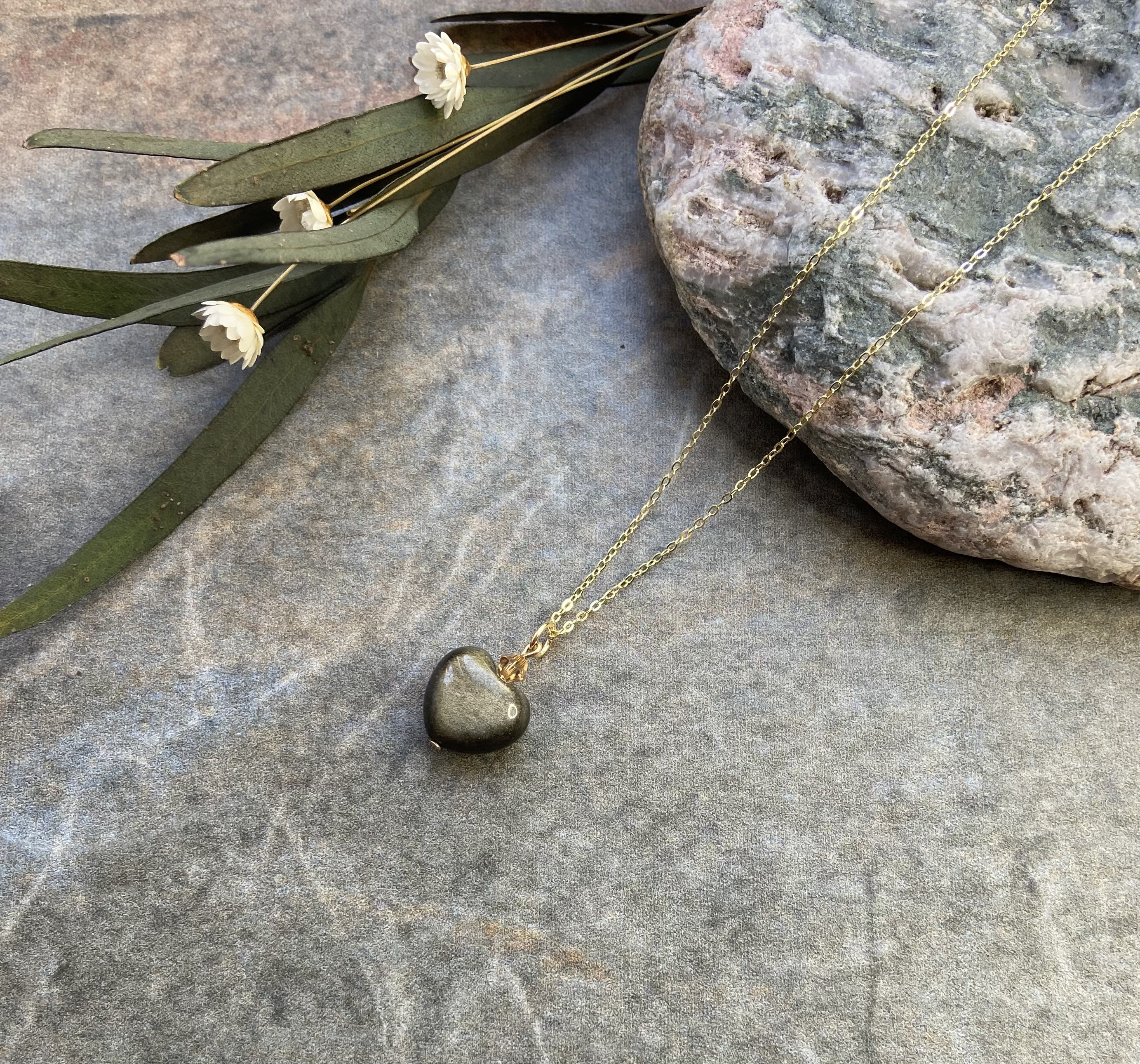 Golden obsidian heart - Etsy 日本