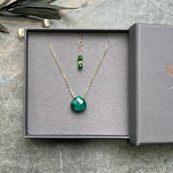 Unique Emerald necklace, 18k Gold Vermeil necklace, Gold necklace, Dainty necklace, Gemstone necklace, Chakra necklace, Emerald, Gift