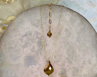 Unique Tigers eye necklace , 18k Gold vermeil necklace, Tigers eye necklace, Gemstone necklace, Chakra necklace, Dainty necklace, Gift idea