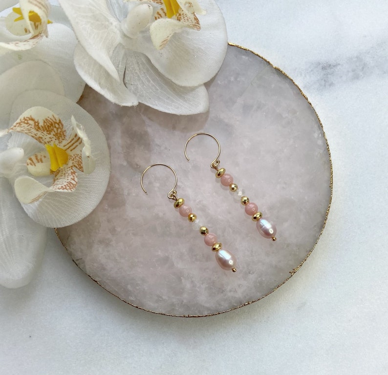 Pearl earrings Pearl necklace Pearl necklace and earrings Gift Dainty jewellery set 18k gold vermeil jewellery set Gemstone jewellery