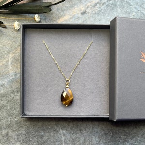 Gorgeous Tigers eye necklace, 18k Gold vermeil necklace, Tigers eye necklace, Gemstone necklace, Silver necklace, Tiger eye jewellery, Gift