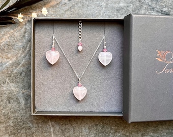 Gorgeous Rose Quartz jewellery set, Sterling silver necklace and earrings, Silver jewellery, Gemstone jewellery, Swarovski jewellery, Gift