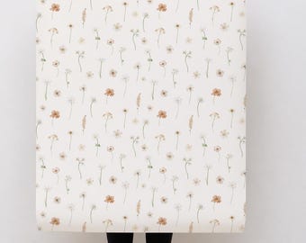 Wildflower Wallpaper Country Cottage Wallpaper Scandinavian Wall Paper Peel and Stick Wall Paper Mid Century Wall Decor for Farmhouse