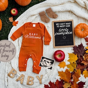 Digital Pregnancy Announcement Fall Template for Pumpkin Pregnancy Editable Photo Announcement
