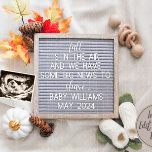 Digital Pregnancy Announcement for Social Media. Editable Fall Pregnancy Announcement for Baby.
