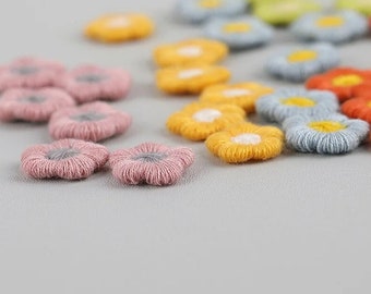 Piccoli adesivi floreali in tessuto ricamati per creare orecchini e accessori di gioielli fai da te, accessori per capelli adatti ai bambini