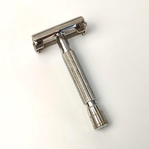 Vintage Gillette Safety Razor England Steel Razor Collectible Shaving Tool 1950s Steel Razor Retro Collectible Men’s Shaving Gift for Dad