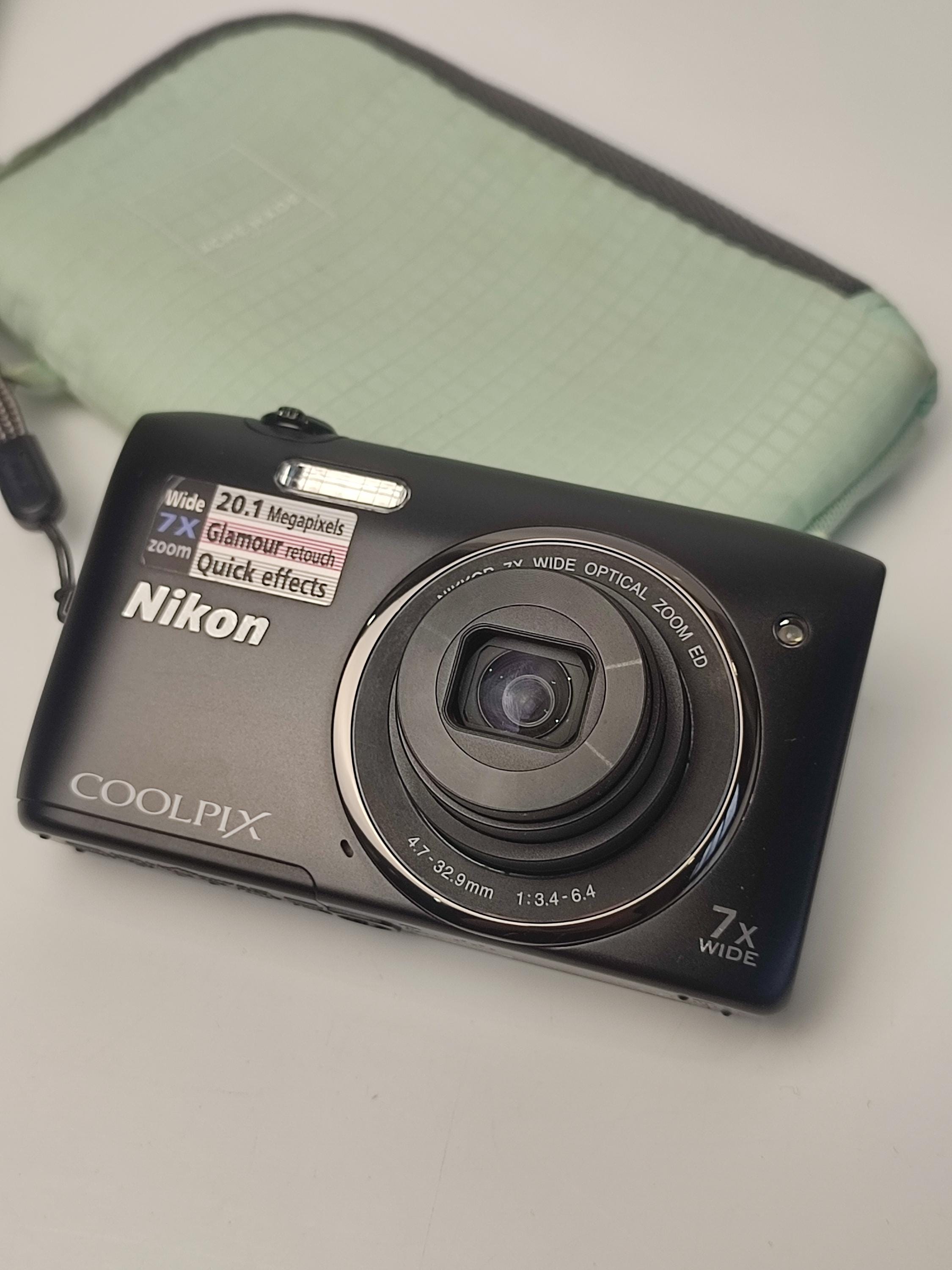 Nikon Coolpix S3400 Digital Camera 20.1MP 7x Zoom Compact Black