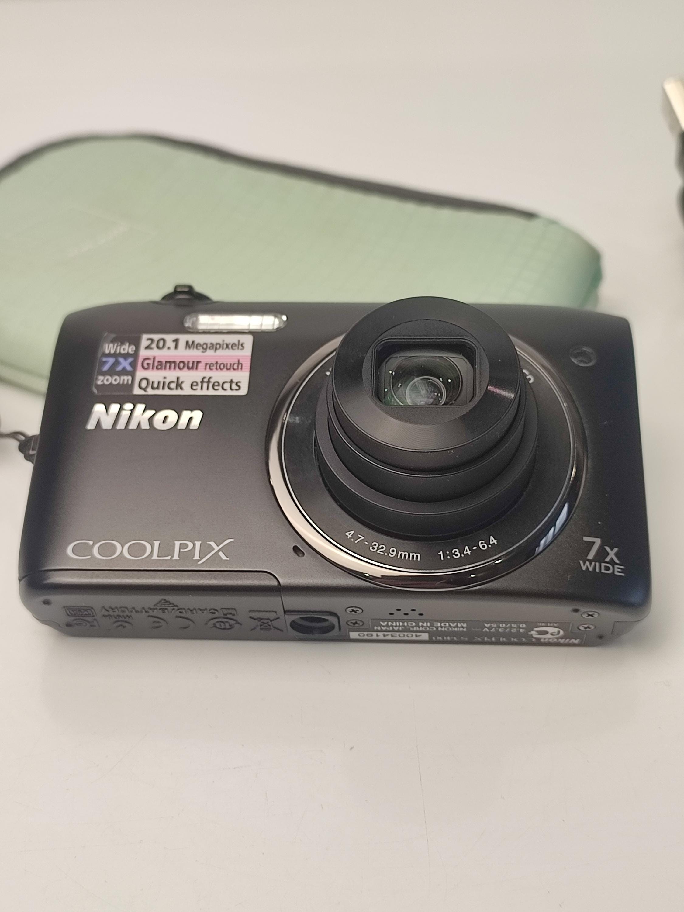 Nikon Coolpix S3400 Digital Camera 20.1MP 7x Zoom Compact Black