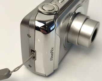 Fujifilm Finepix A610 Digital Camera Y2K 6.3MP Compact Point and