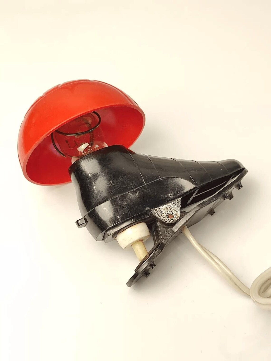 Vintage table lamp Desktop Lamp Boot Football clothespin Soviet Lamp Ball ussr Vintage night light, table lamp Retro Night Lamp, foto 3 di 5
