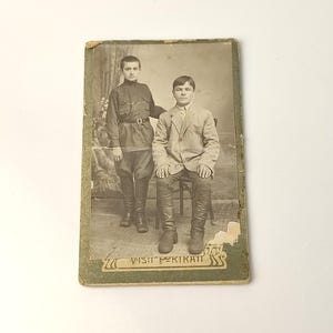 Antikes Kabinett-Foto Kinder in der Uniform Kabinett-Karte Antikes Kabinett-Karte Antikes Vintage Foto