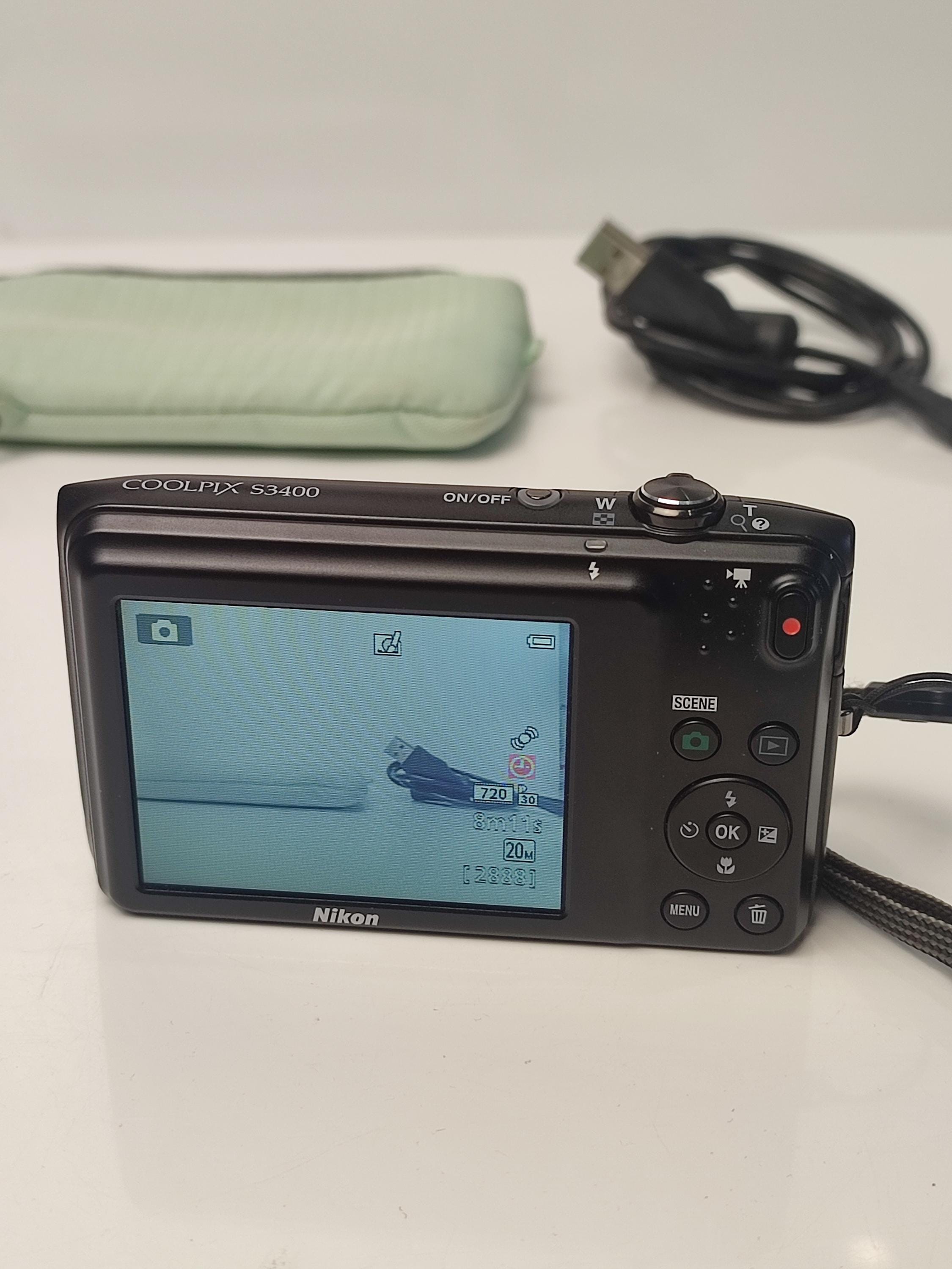 Nikon Coolpix S3400 Digital Camera 20.1MP 7x Zoom Compact Black