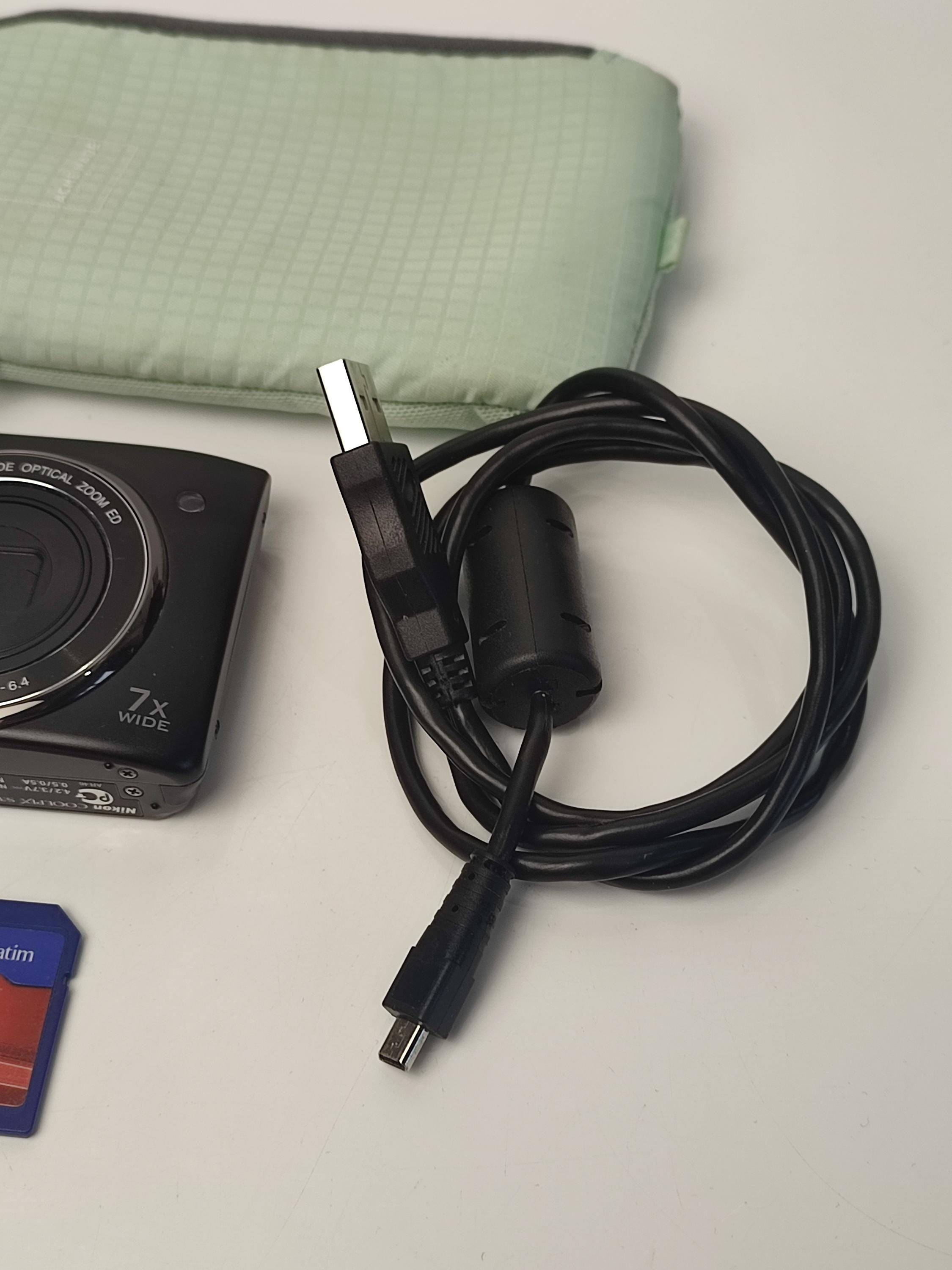 Nikon Coolpix S3400 Digital Camera 20.1MP 7x Zoom Compact Black