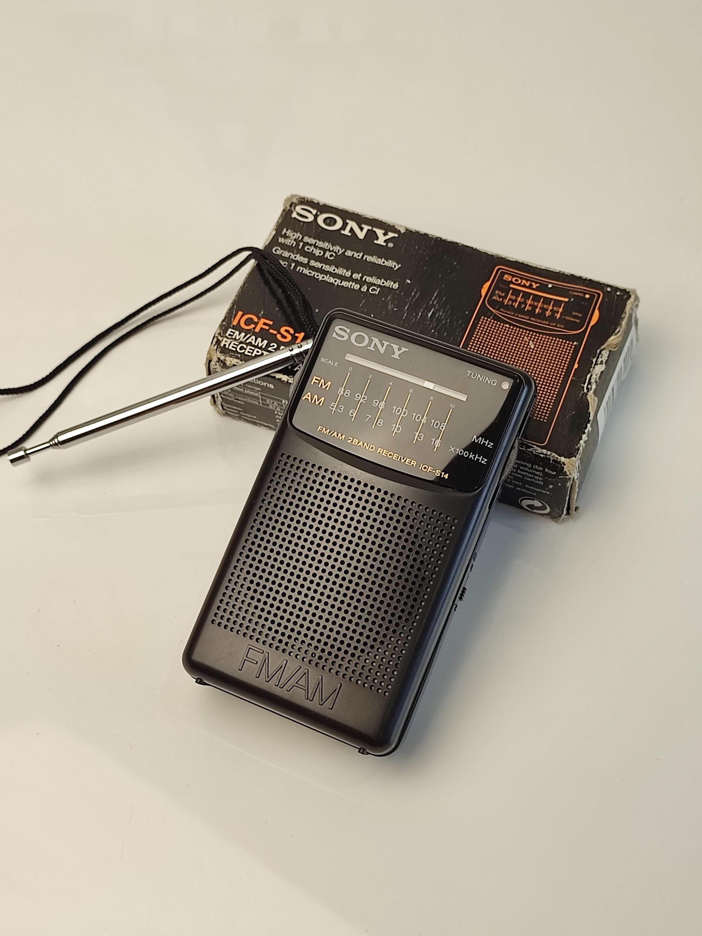 transistor radio 野良猫ドリーム 12\" 自主制作盤 Panasonic Transistor Radio Collection - Joe Haupt | Flickr