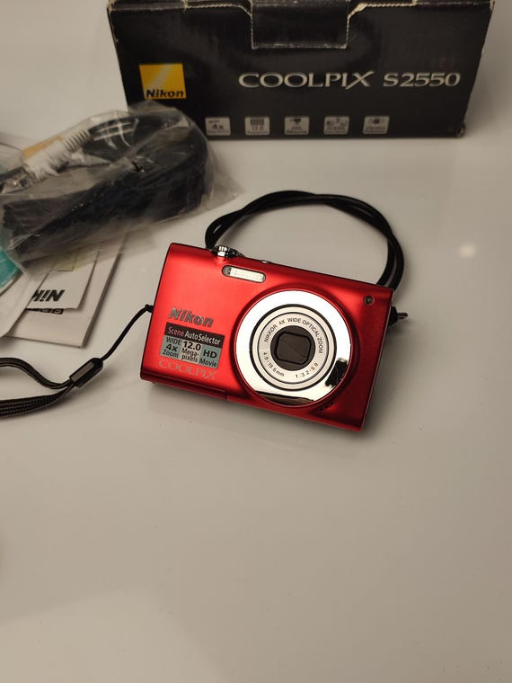 Nikon Coolpix S2550 Red Digital Camera Campact Set With Box, 12MP