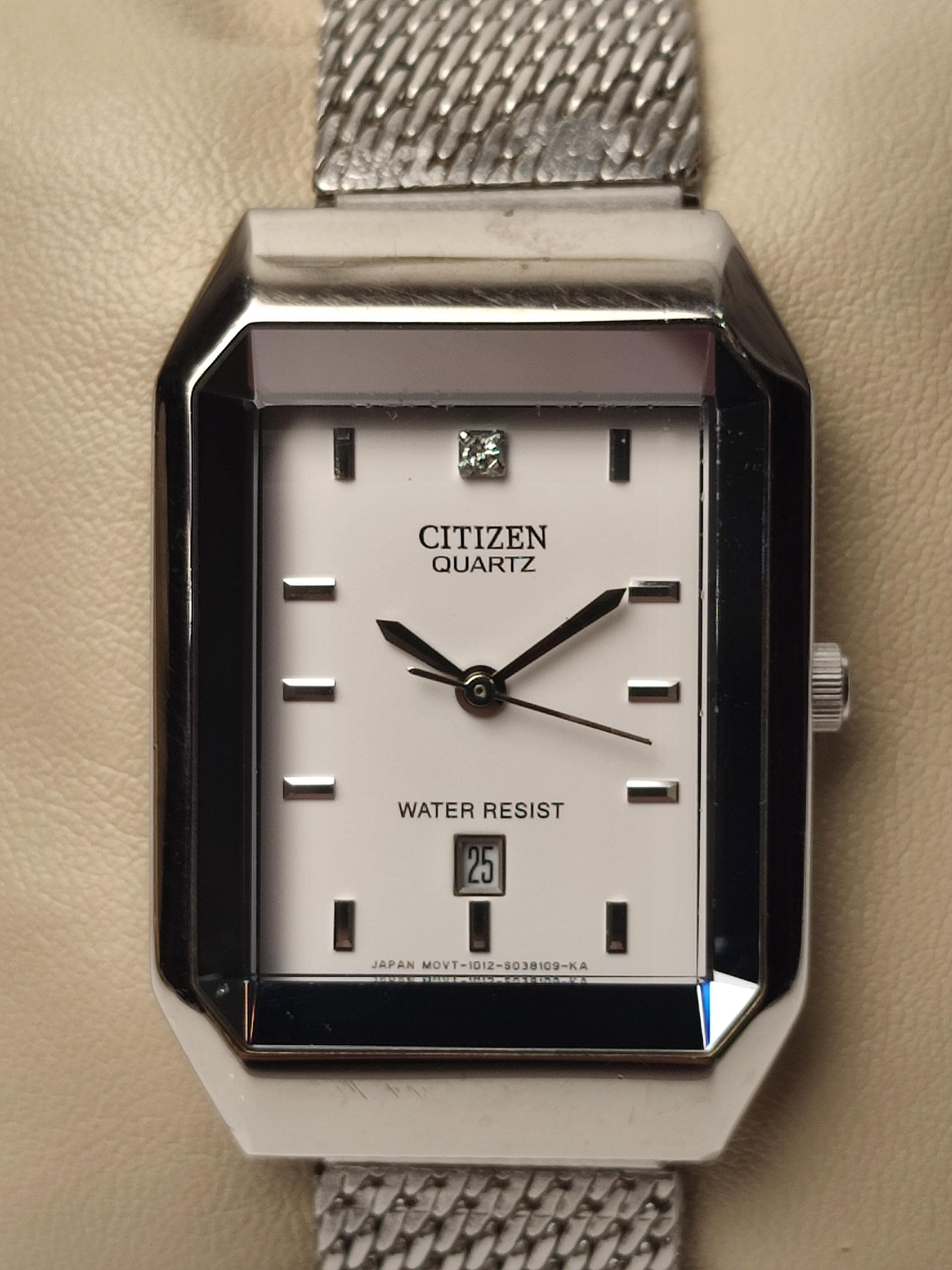 Citizen Quartz Rectangular Watch Unisex Cal 1012 Tank Style Japan