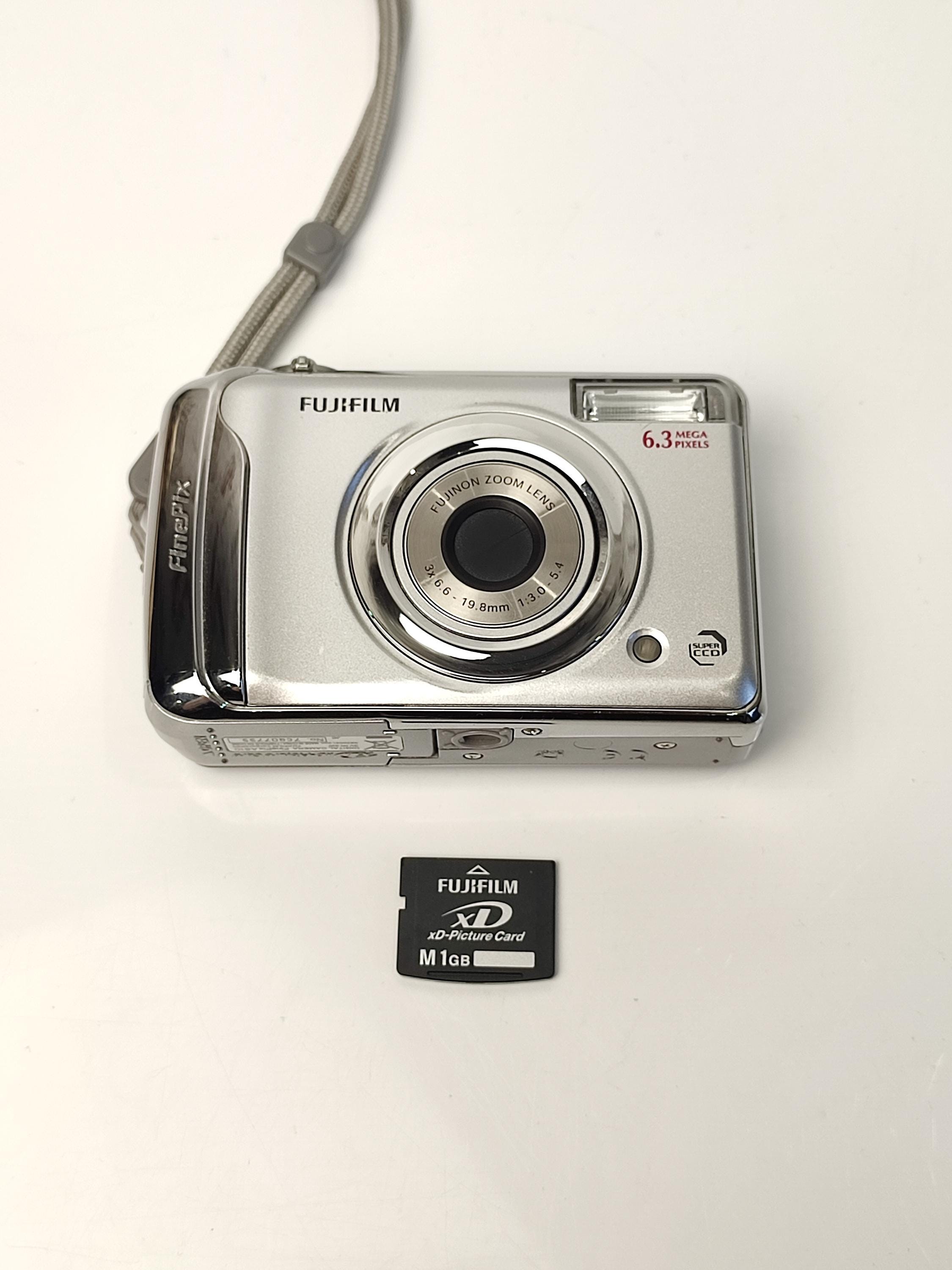 Fujifilm Finepix A610 Digital Camera Y2K 6.3MP Compact Point and