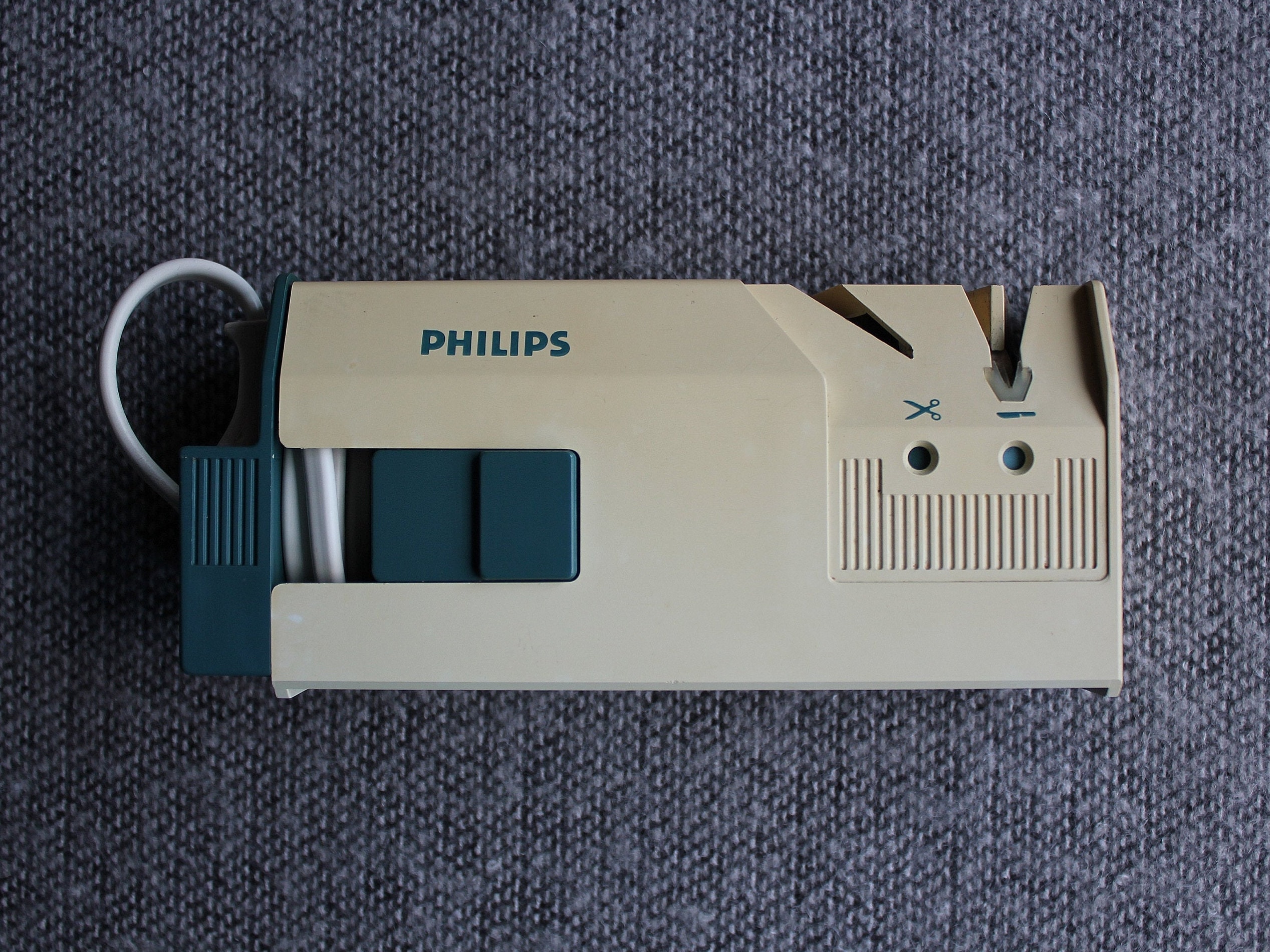 Vintage PHILIPS Electric Knife - Scissors Sharpener Machine HR