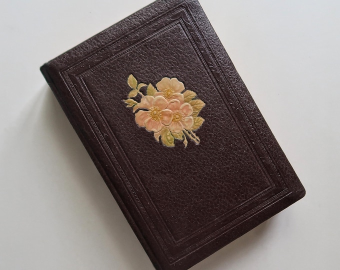 Emboss Album Retro Antique Hard Cover With Color Embossing Album for Photographs ...