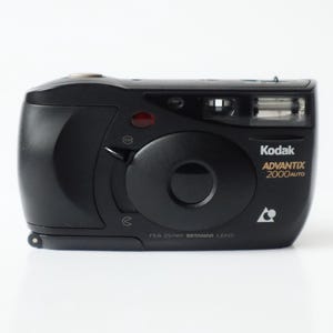 KODAK Advantix 2000 Auto Vintage Compact Point And Shoot APS Film Camera with Case