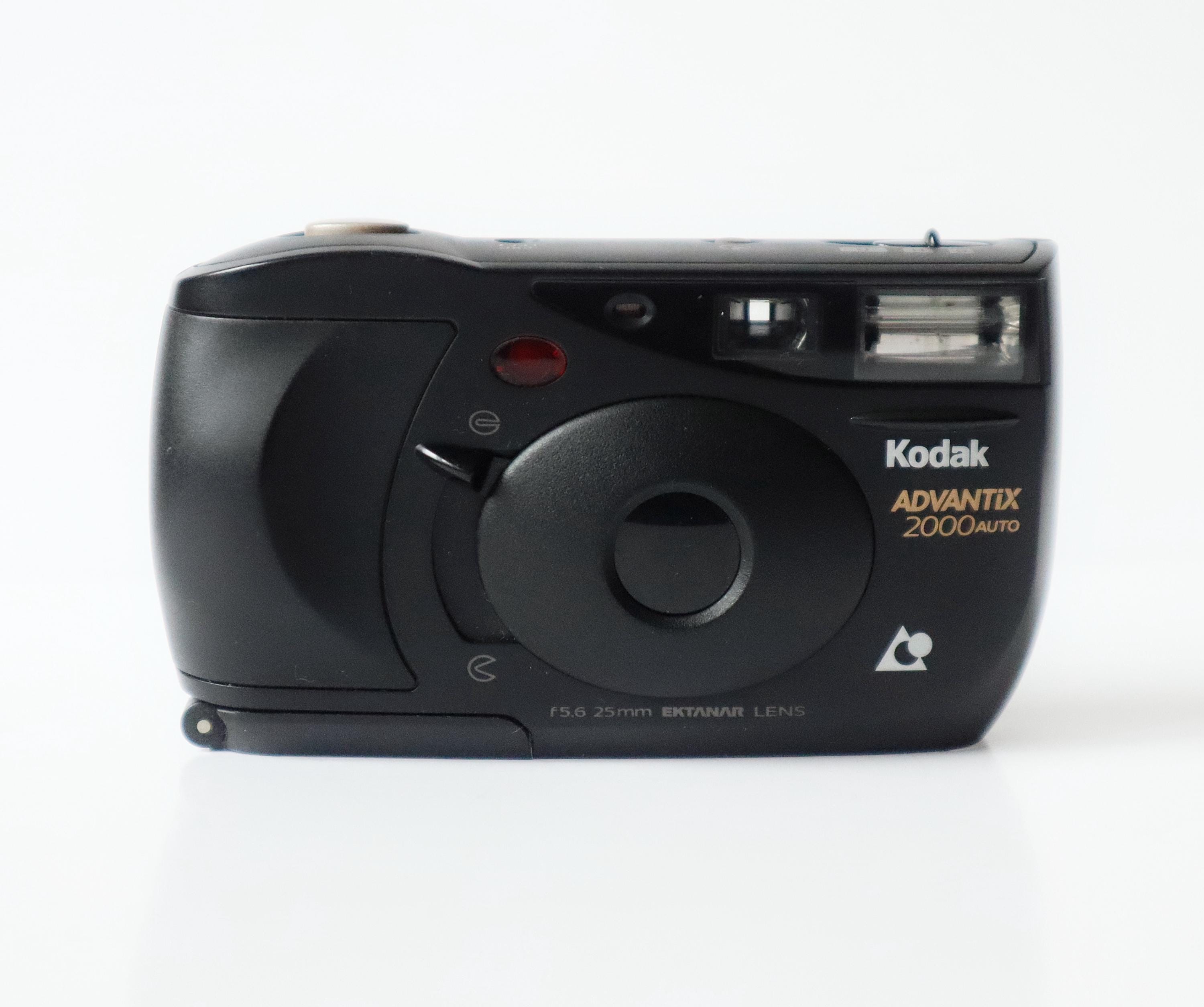 KODAK Advantix 2000 Auto Vintage Compact Point And Shoot APS Film Camera with Case