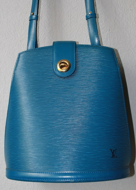 Vintage Louis Vuitton handbag from 90s