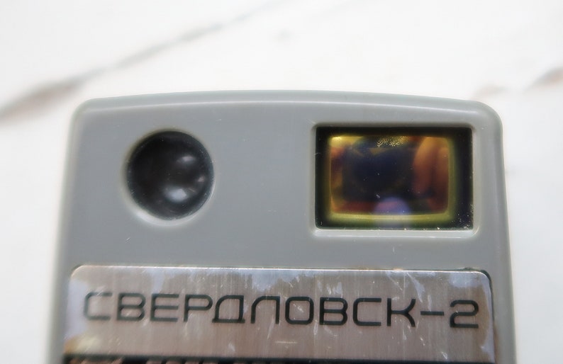 Sverdlovsk 2 Vintage Retro Exposure Meter Light Meter with Leather Case Made in USSR 1970s image 4