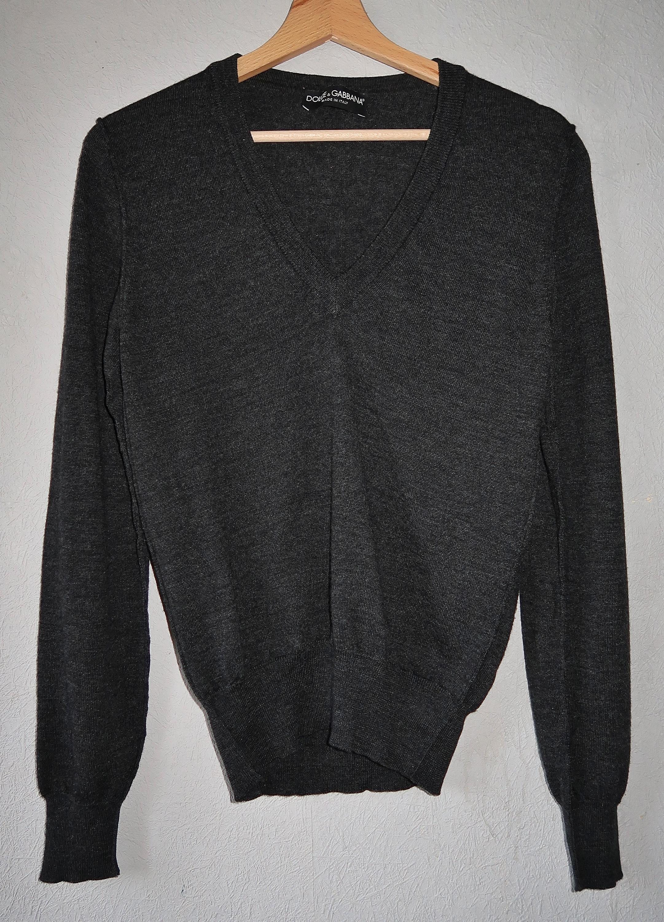 V Neck Dolce Gabbana - Etsy