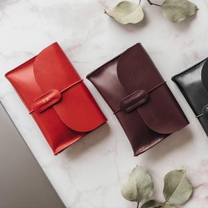 Custodia personalizzata in pelle per dispositivi tecnologici, organizer per cavi, portacavi, regali motivazionali per il team con logo, regalo di ringraziamento per i dipendenti, custodia per caricabatterie Macbook